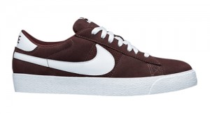 nike sb december 2008 sneakers 2 300x165 nike sb december 2008 sneakers 2