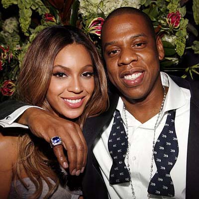 10 beyonce jay z 400a051407 Jay Z Performs American Boy by Estelle Remix @ Glastenbury!