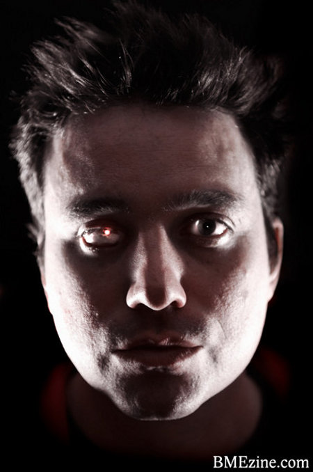 cyborg eye 2 Rob Spence Makes A Stand W/ His Terminator Eye & Trys To Get A Camera Eye.