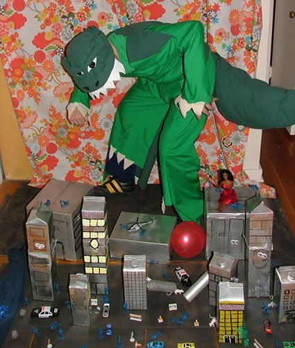 top-10-godzilla-cosplays-costumes-mothera-mechagodzilla-ultraman-ghidorah-5 top 10 godzilla cosplays costumes mothera mechagodzilla ultraman ghidorah 5 Top 10 Godzilla Cosplays & Costumes! The King of The Monsters Must Be Pleased!