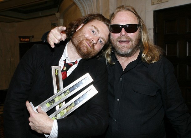 http://loyalkng.com/wp-content/uploads/2009/05/chris-milk.jpg