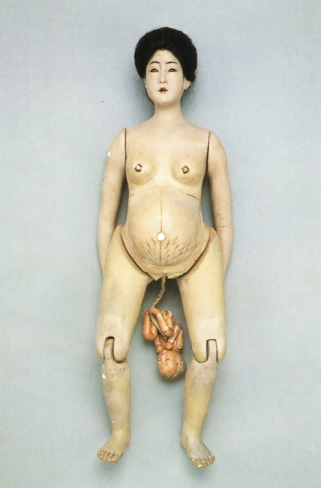 creepy-pregnant-dolls.jpg