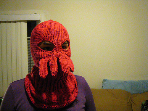 futurama-dr-zoidberg-balackava-maskhat-become-zoidberg-today-2.jpg