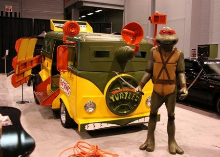 Teenage Mutant Ninja Turtle Party Wagon 2 Real/Life Size Teenage Mutant Ninja Turtle Party Wagon & Raphael! @ Volo Auto Museums Display in Chicago. Disturbingly Accurate Replicas.