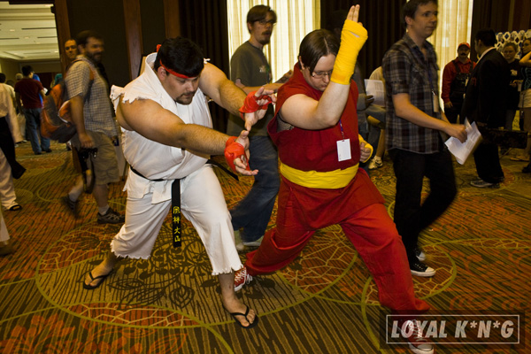 loyal kng a kon 21 2010 Dallas tx anime convention 277 A Kon 21 @ Sheraton Hotel in Dallas Has Crazy Cosplayers Running the Streets of Downtown! Part 5