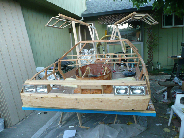 enhanced buzz 25723 1277937355 0 Intrepid San Franciscan Dream In The Works Hovercraft Delorean Real Back To The Future Is Almost Here!