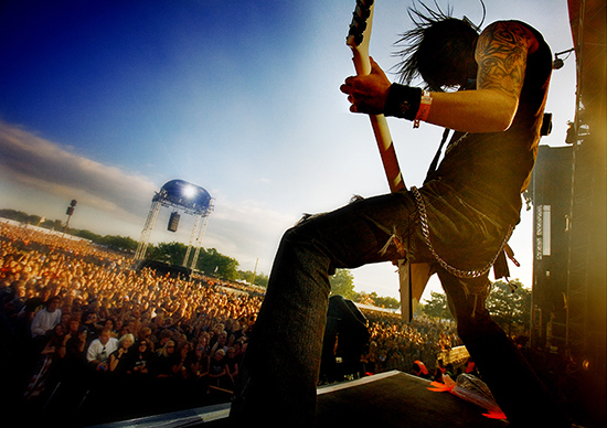 Bullet For My Valentine Hearts Burst Into Fire Bullet For My Valentine Hearts Burst Into Fire Coming Home, Leaving Soon, Memories Lost.
