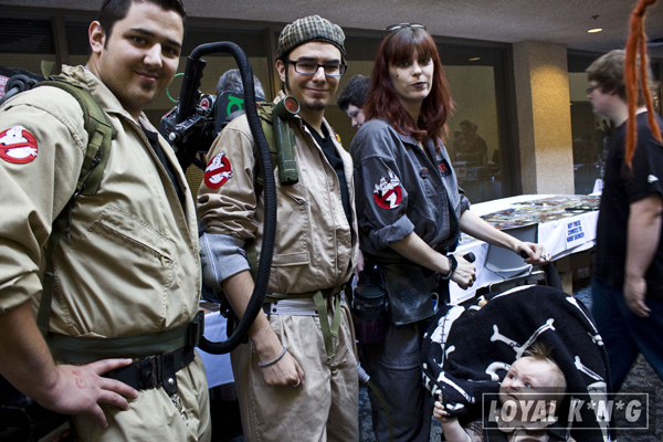loyalkng dallas comic con 33 Loyal K.N.G. Kicks it At Dallas Comic Con 2010! So Many Talented Artists, But little Cosplayers?! Awww...