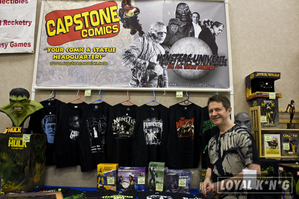 loyalkng dallas comic con 42 Loyal K.N.G. Kicks it At Dallas Comic Con 2010! So Many Talented Artists, But little Cosplayers?! Awww...