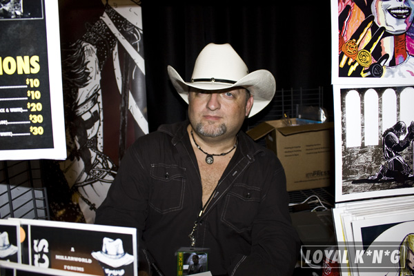 loyalkng dallas comic con 66 Loyal K.N.G. Kicks it At Dallas Comic Con 2010! So Many Talented Artists, But little Cosplayers?! Awww...