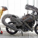 bangkok artist alien predator mortorcycle sci-fi sculpture roongrojna sangwongprisarn ko art shop2