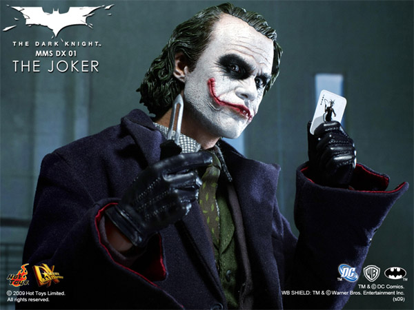 BATMAN! Hot Toy’s (Dark Knight) Joker MMS DX Is The Spectacle of ...